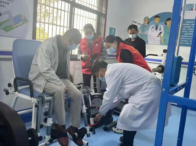松滋首家村级残疾人康复服务站启用